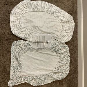 TotAha Premium Stretchy Crib Sheets (2-Pack)-Hypoallergenic, Silky Comfort, Butt